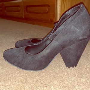 Torrid size 9 black suede heels w/ ankle strap
